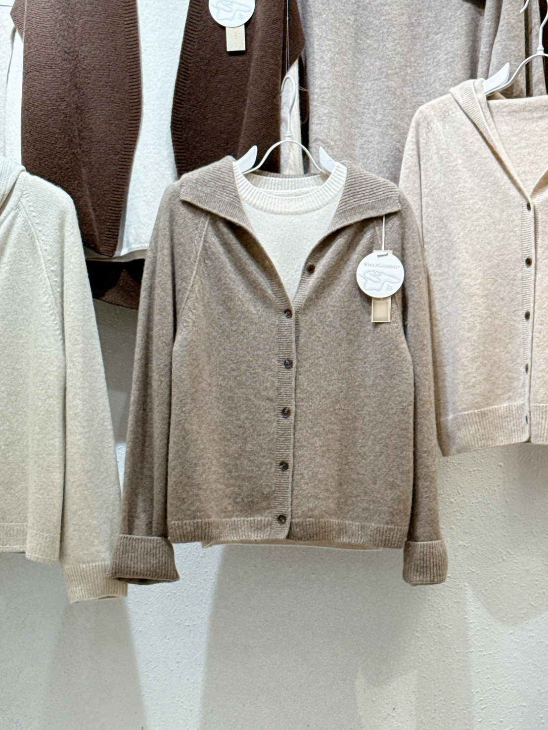 A09.木木家5%CASHMERE大翻領無縫外套