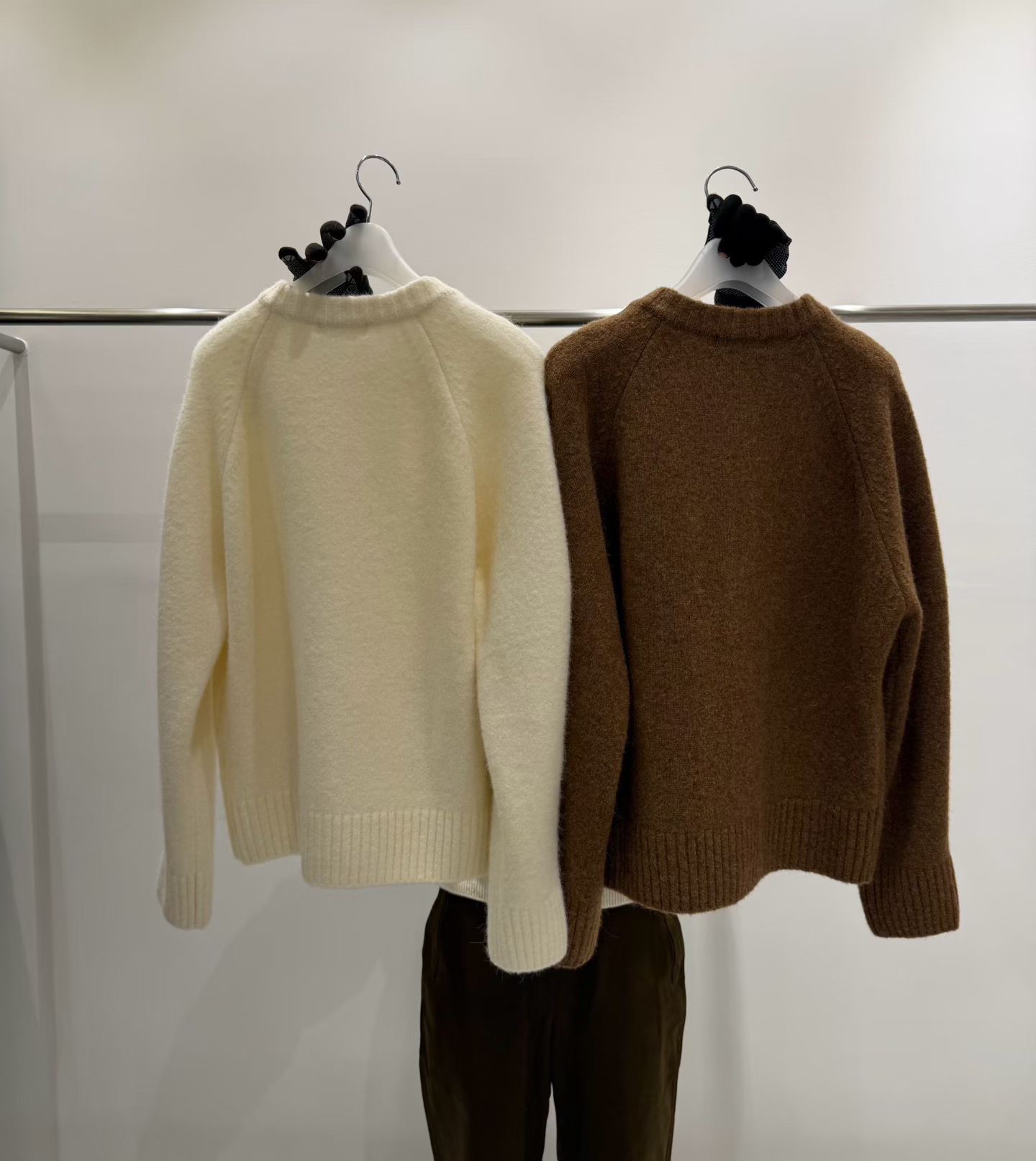 B82.質感家保暖口袋圓領針織外套