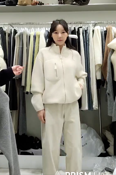 質感家高領單邊口袋拉鍊外套