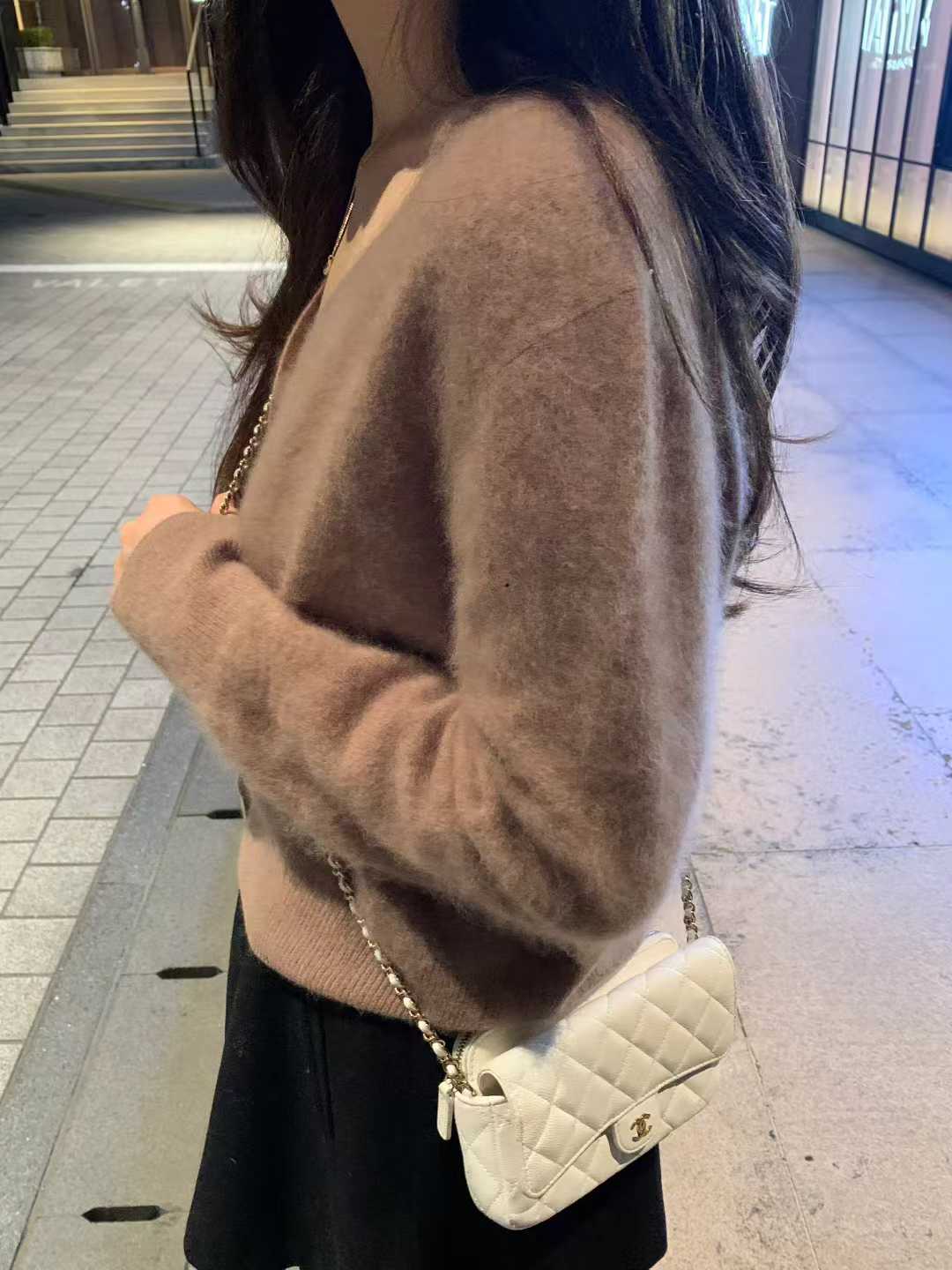 A17.顏值家V領柔美5%CASHMERE小外套