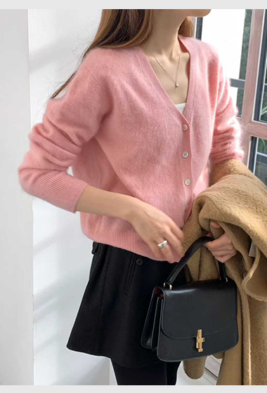 A17.顏值家V領柔美5%CASHMERE小外套