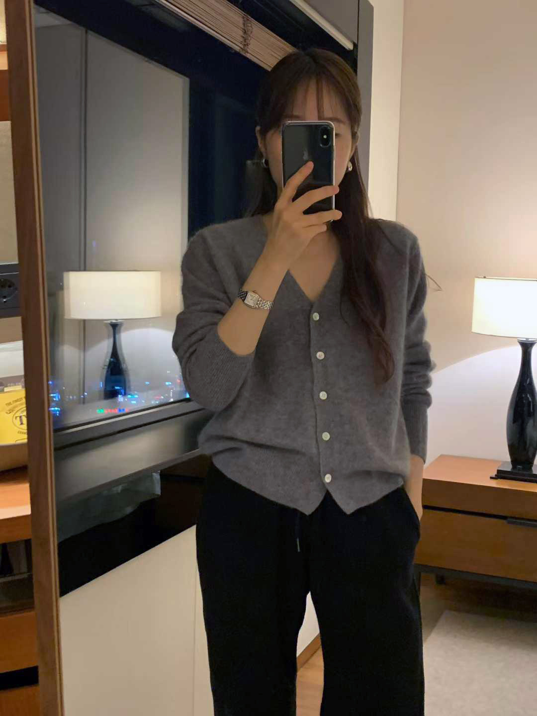 A17.顏值家V領柔美5%CASHMERE小外套