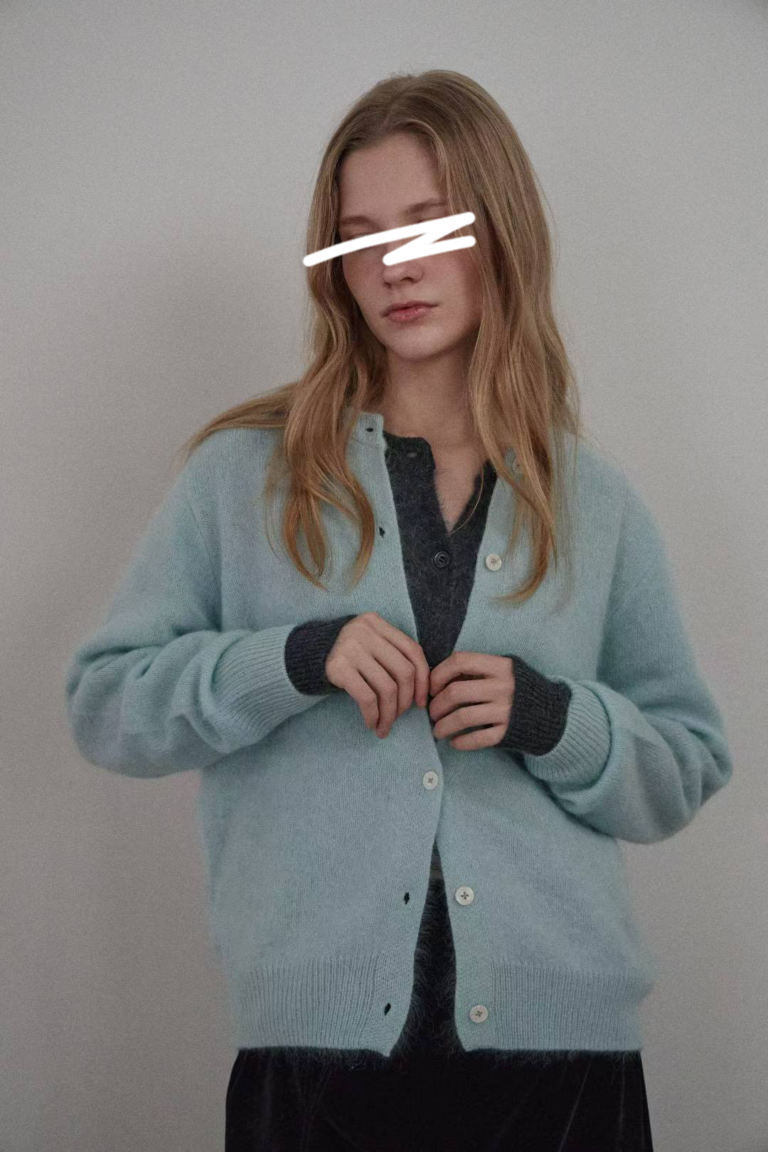 C33. 唯美10%CASHMERE毛衣小外套