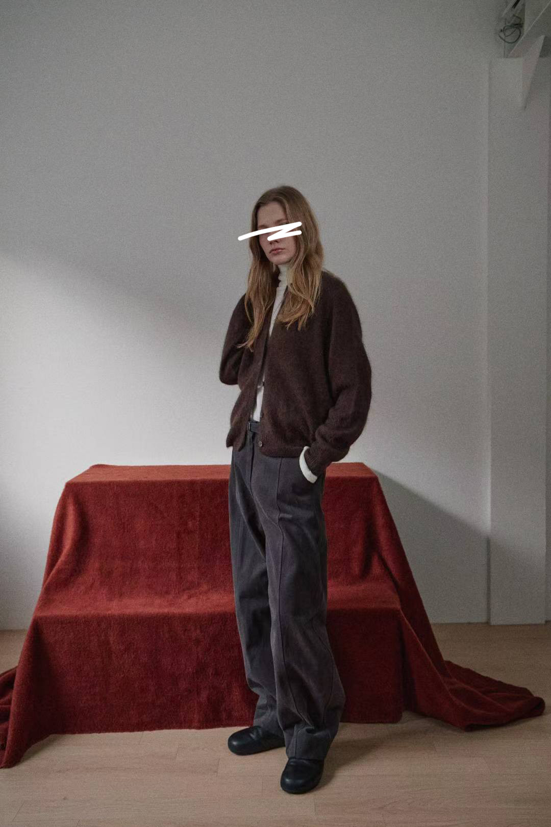 C33. 唯美10%CASHMERE毛衣小外套