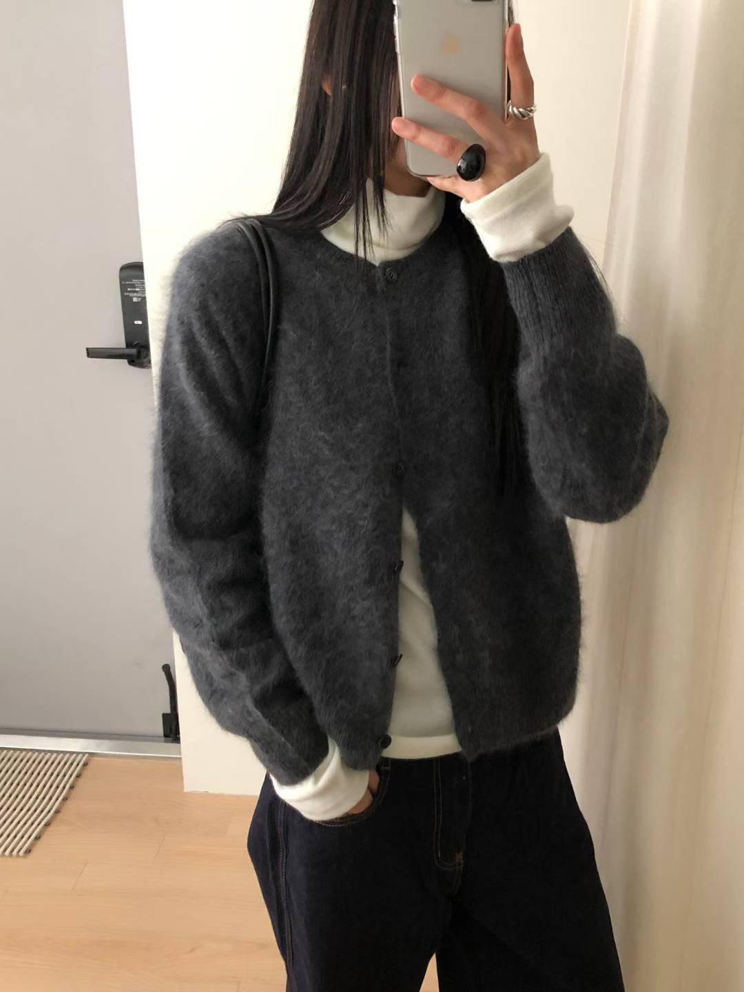 C33. 唯美10%CASHMERE毛衣小外套