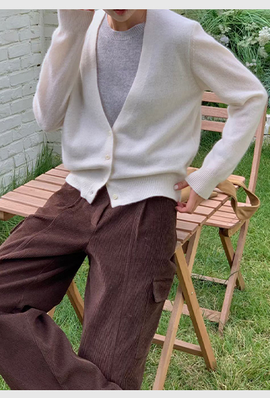 A119.造型2WAY假兩件浣熊毛衣