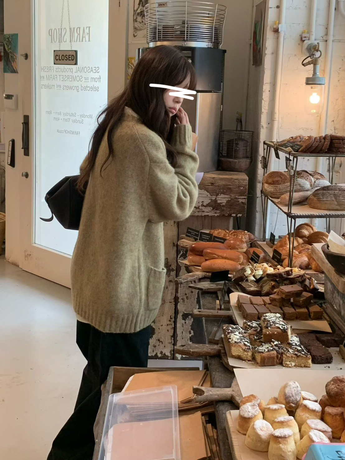 A17.小V家唯美雙口袋馬海毛衣外套