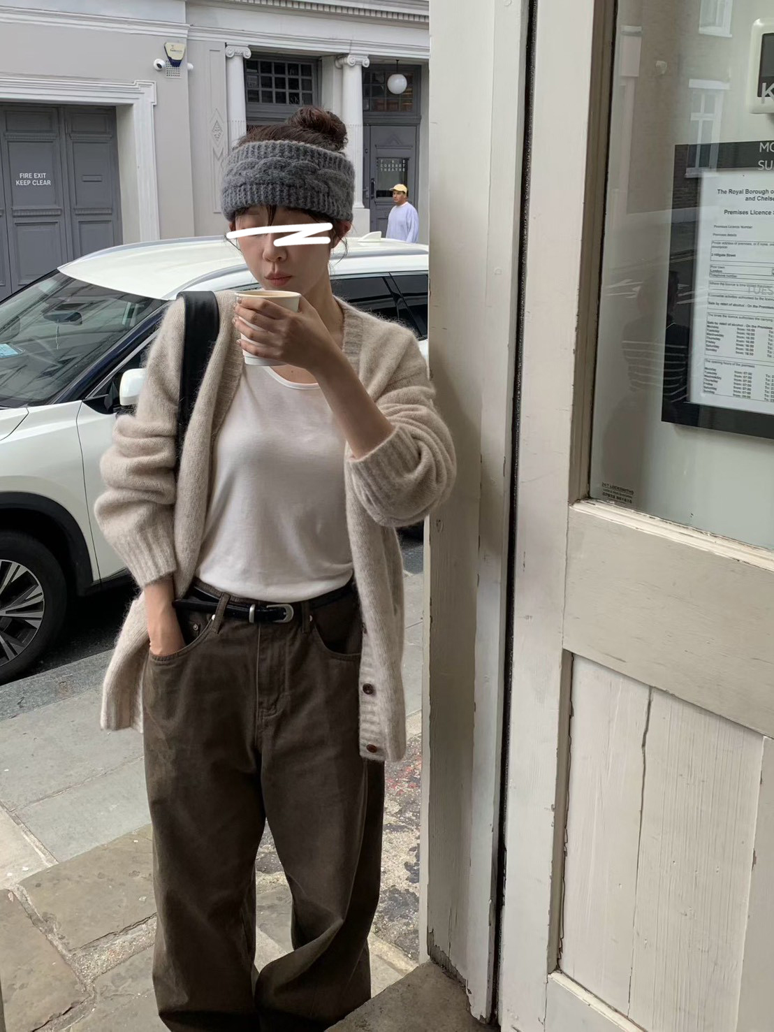 A17.小V家唯美雙口袋馬海毛衣外套