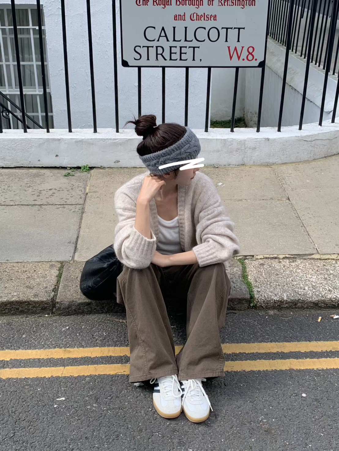 A17.小V家唯美雙口袋馬海毛衣外套