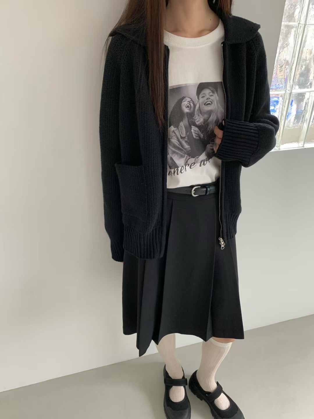 B43.灰階翻領毛衣拉鍊外套