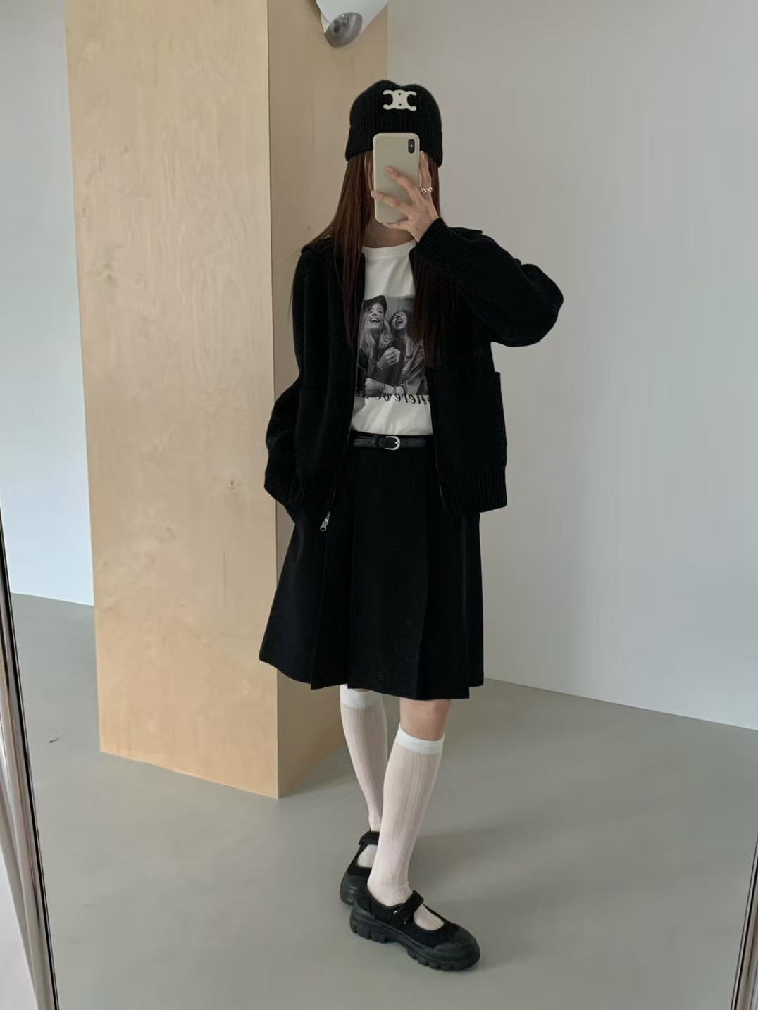 B43.灰階翻領毛衣拉鍊外套