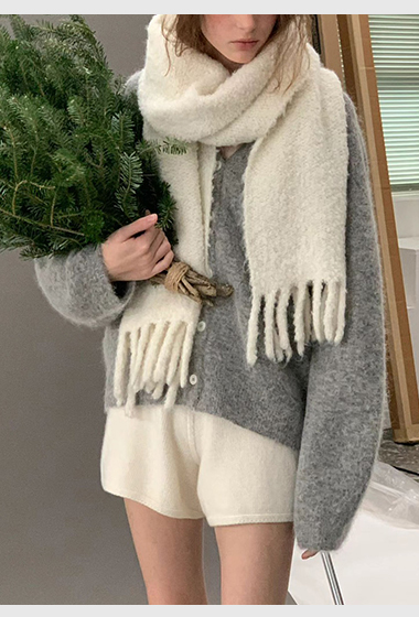 A25.顏值家駝羊毛V領排釦無縫外套