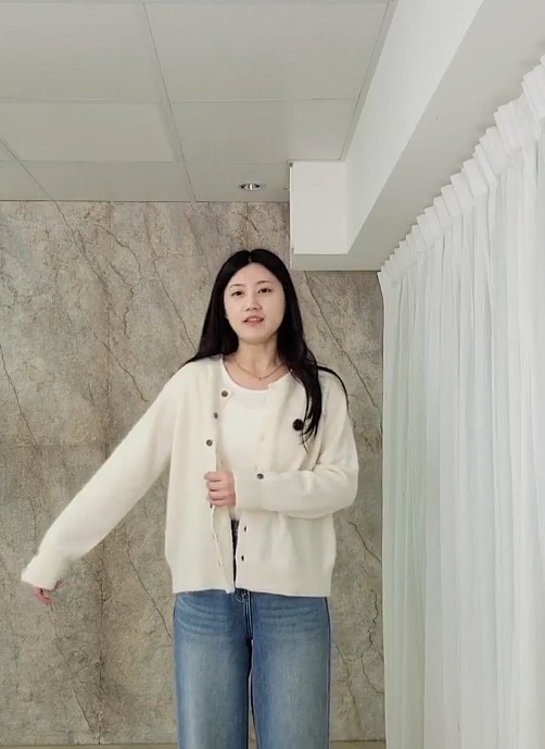 B24.日系木質釦40%浣熊毛衣外套