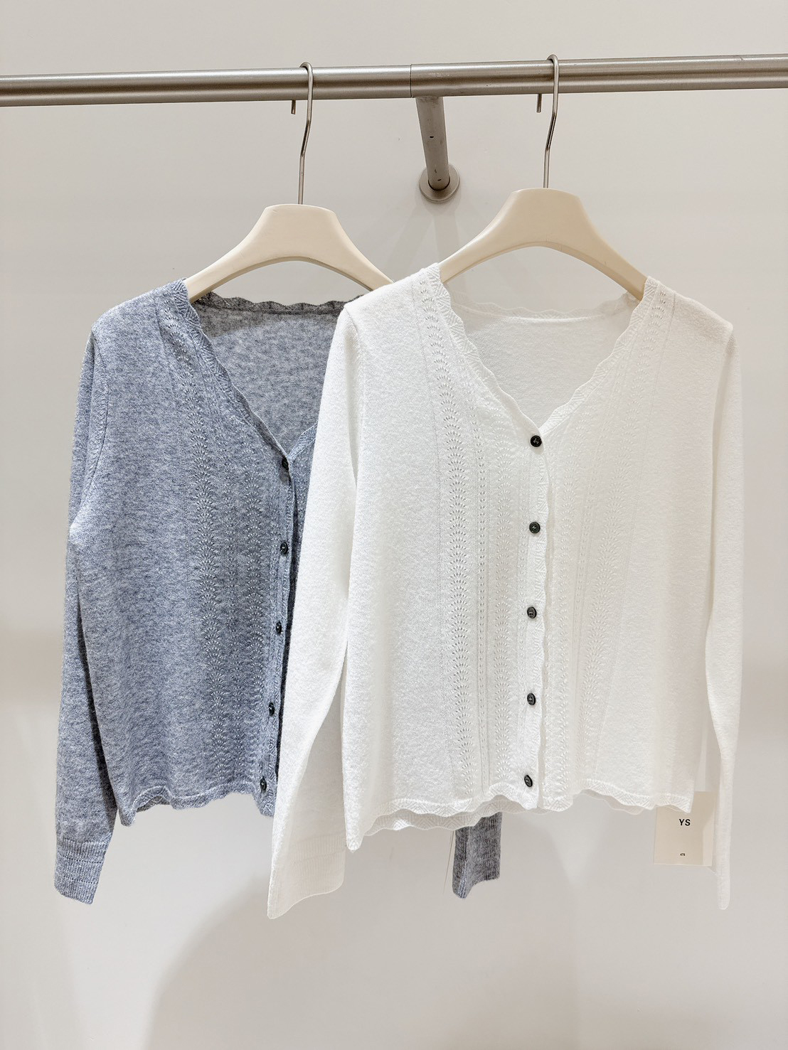 A14.顯瘦花瓣領邊CASHMERE彈性小外套