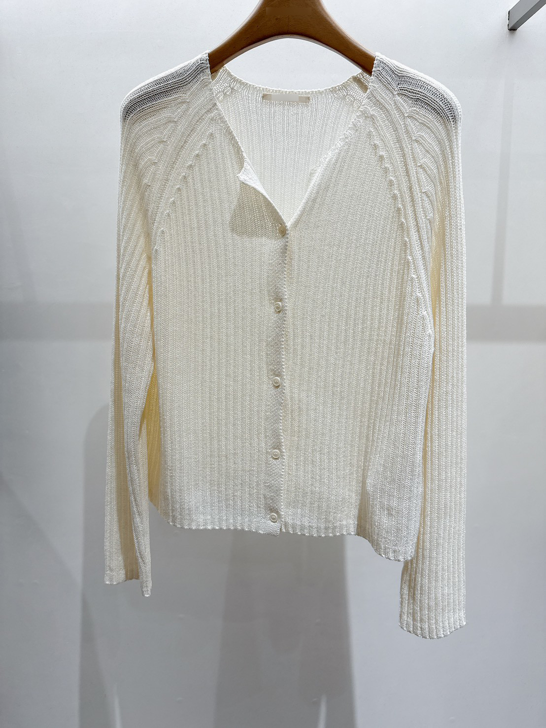 A13.好身材坑條排釦針織小外套