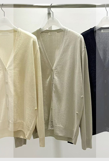 A30.質感家大V領春日針織外套