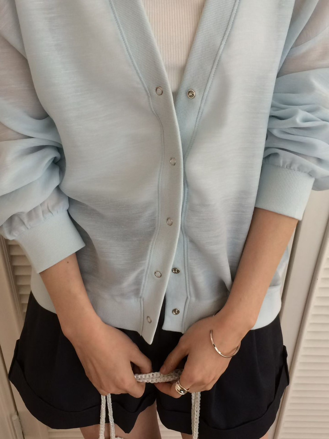 B34.V領滾邊撞色後繡字外套