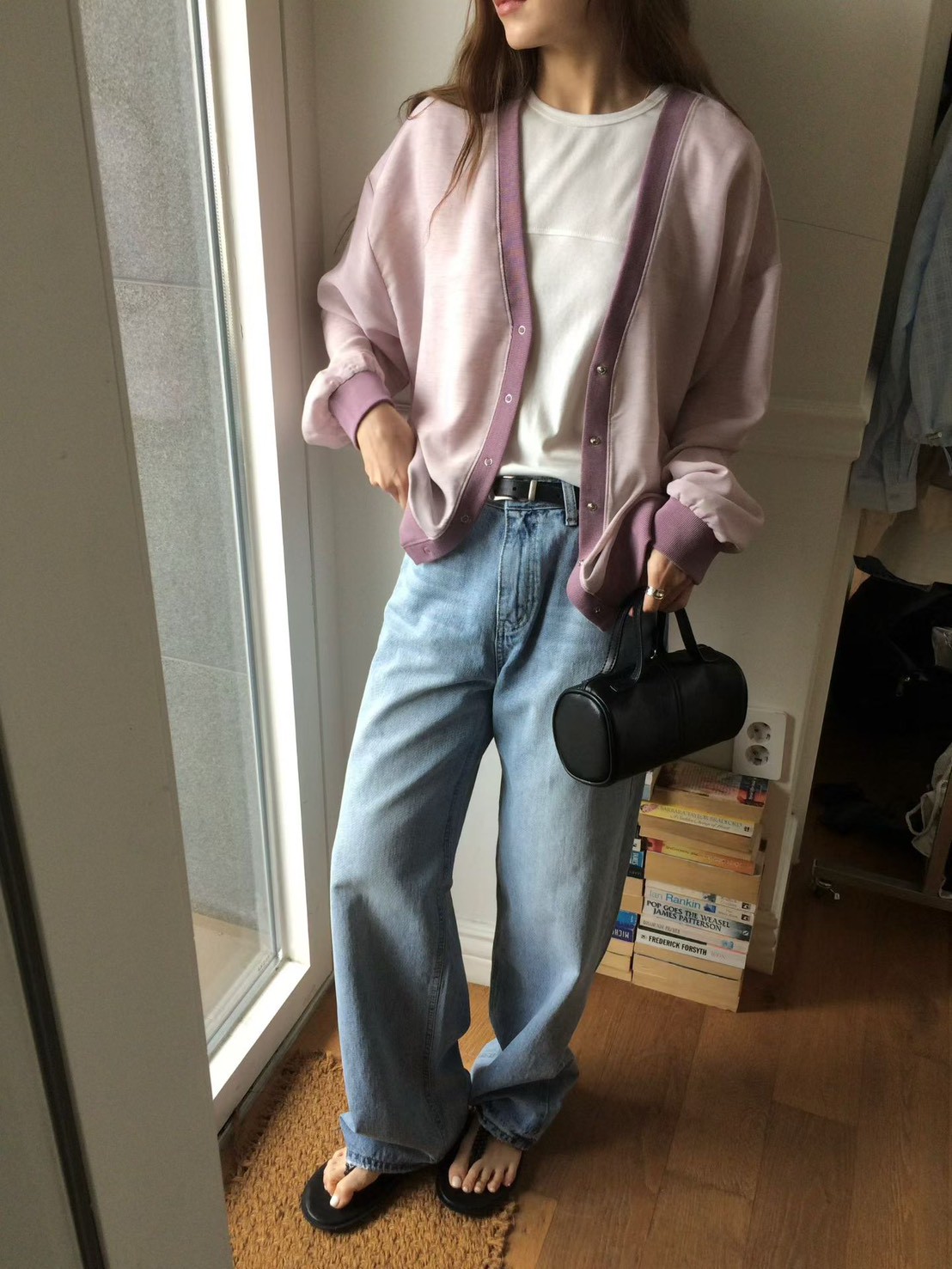 B34.V領滾邊撞色後繡字外套