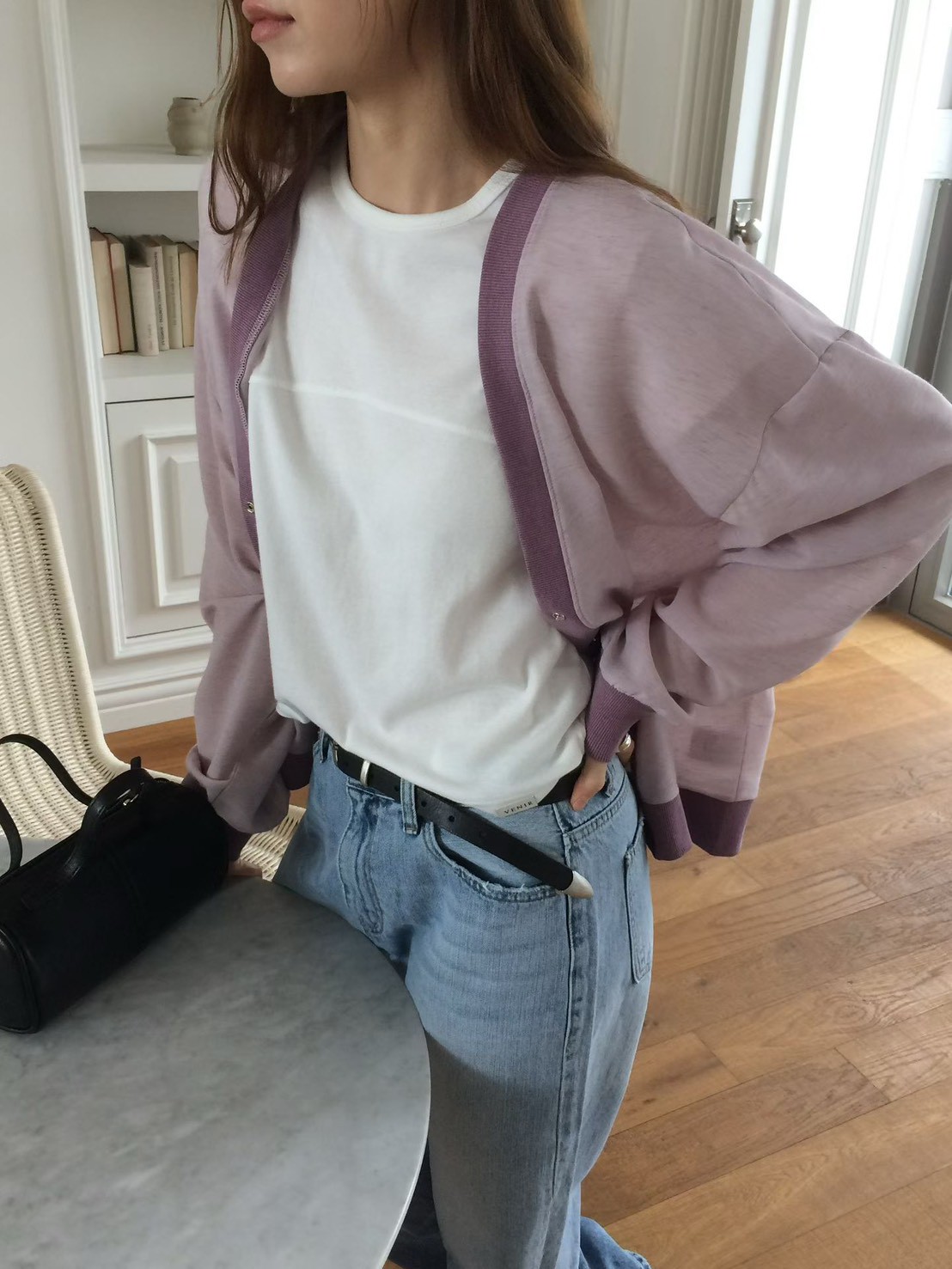 B34.V領滾邊撞色後繡字外套