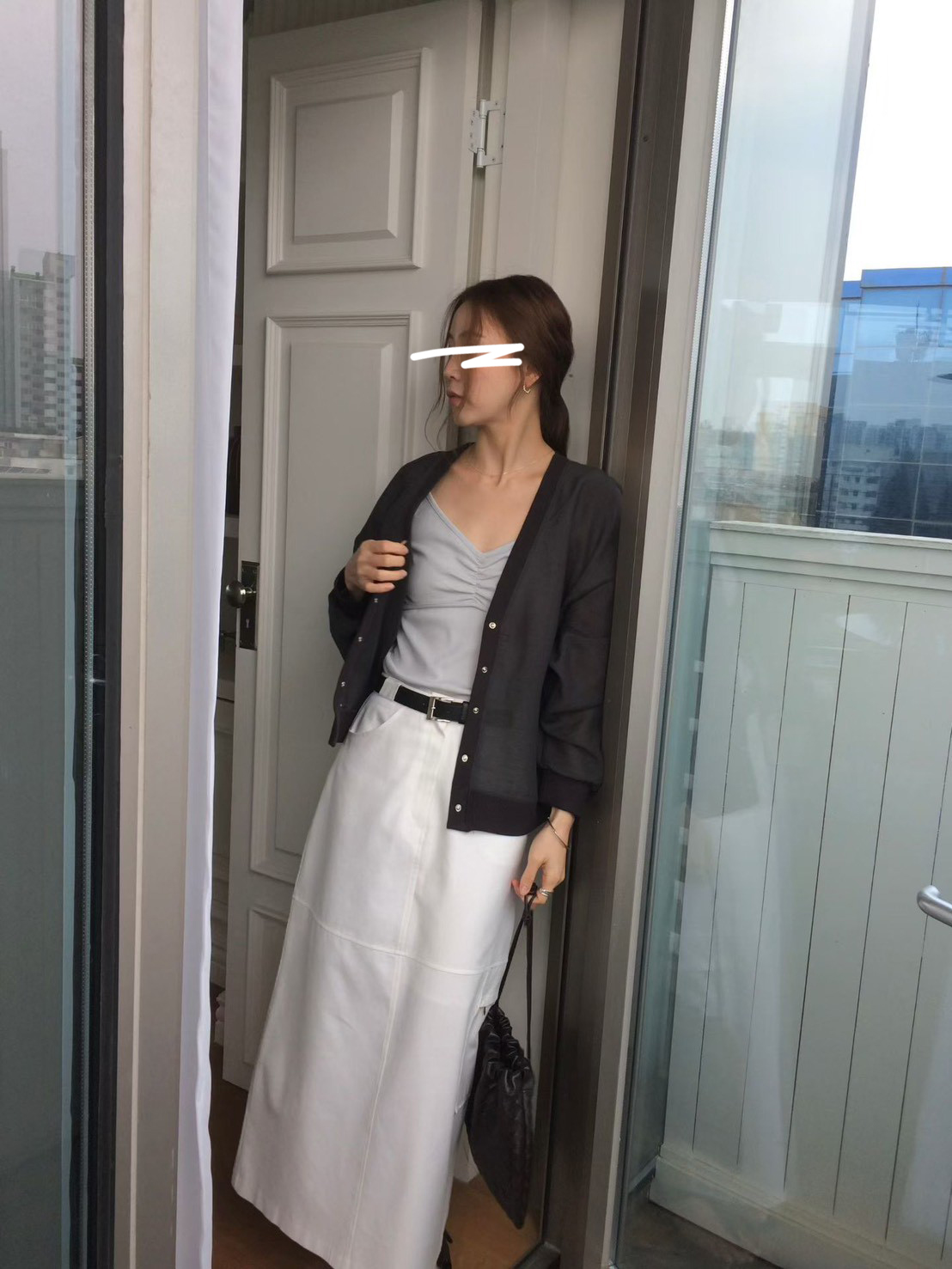 B34.V領滾邊撞色後繡字外套