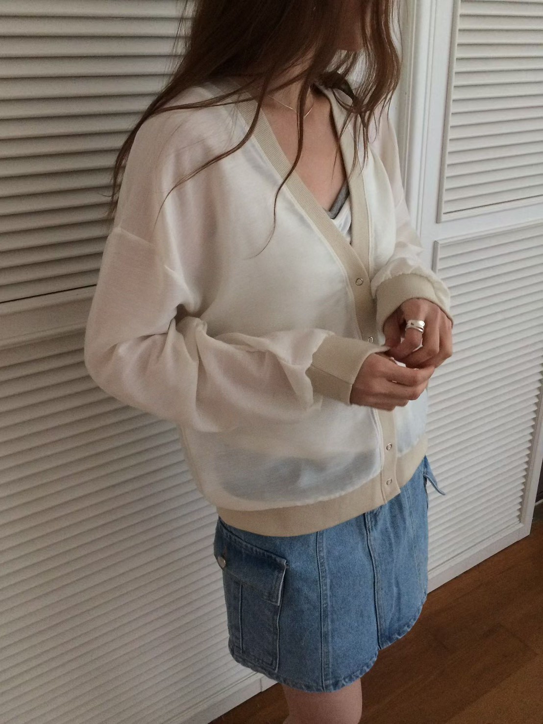 B34.V領滾邊撞色後繡字外套