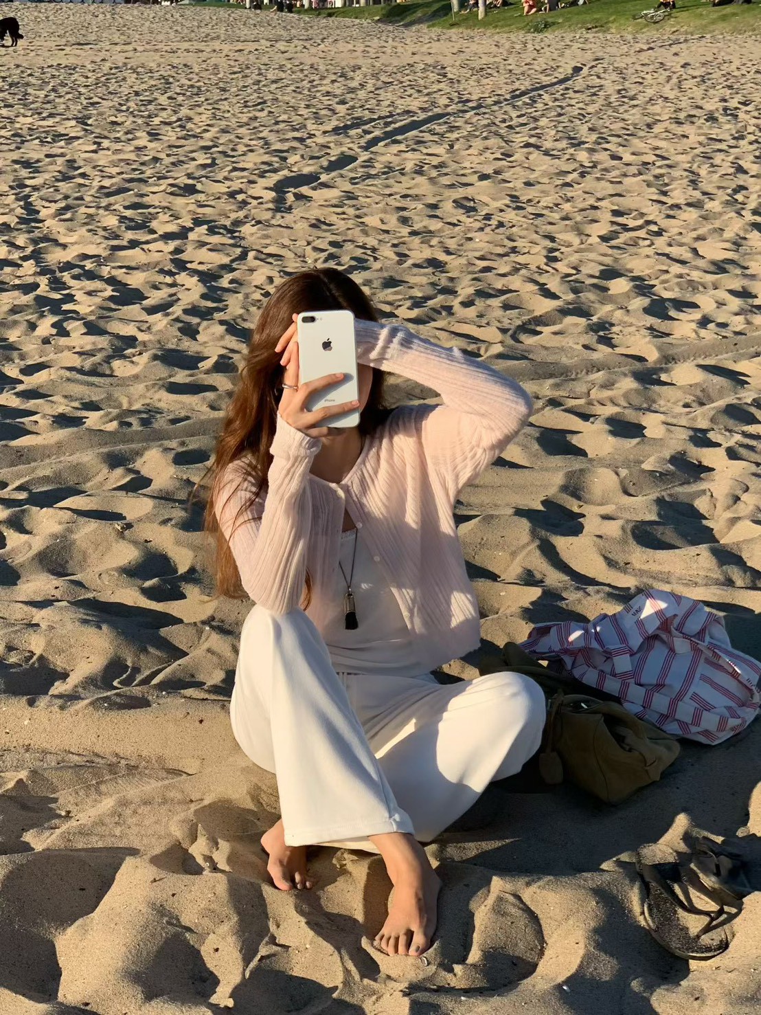 B27.大V家粉嫩坑條小外套