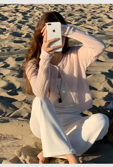 B27.大V家粉嫩坑條小外套