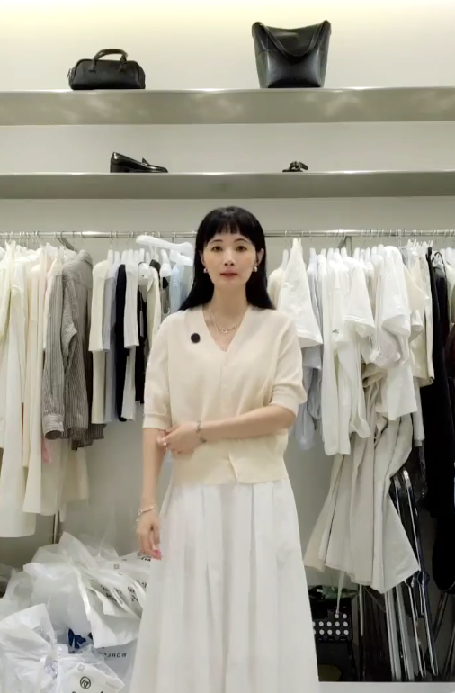 B30.質感家糖果女孩V領短袖針織外套