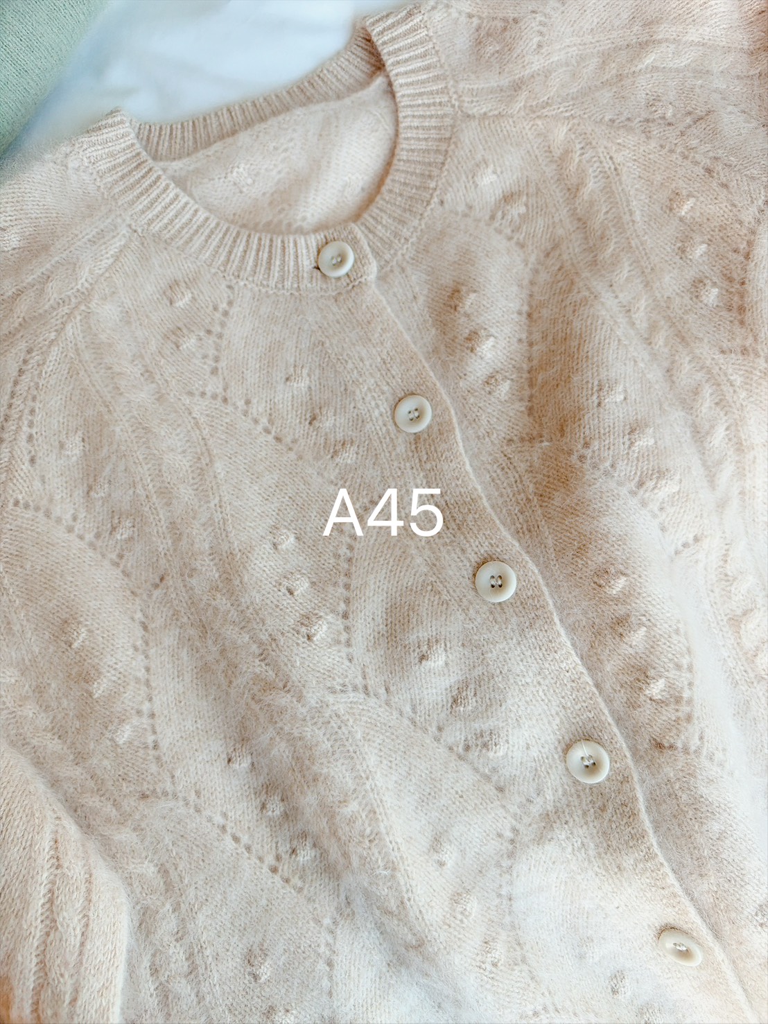 A45.5%CASHMERE浪漫小花織紋外套