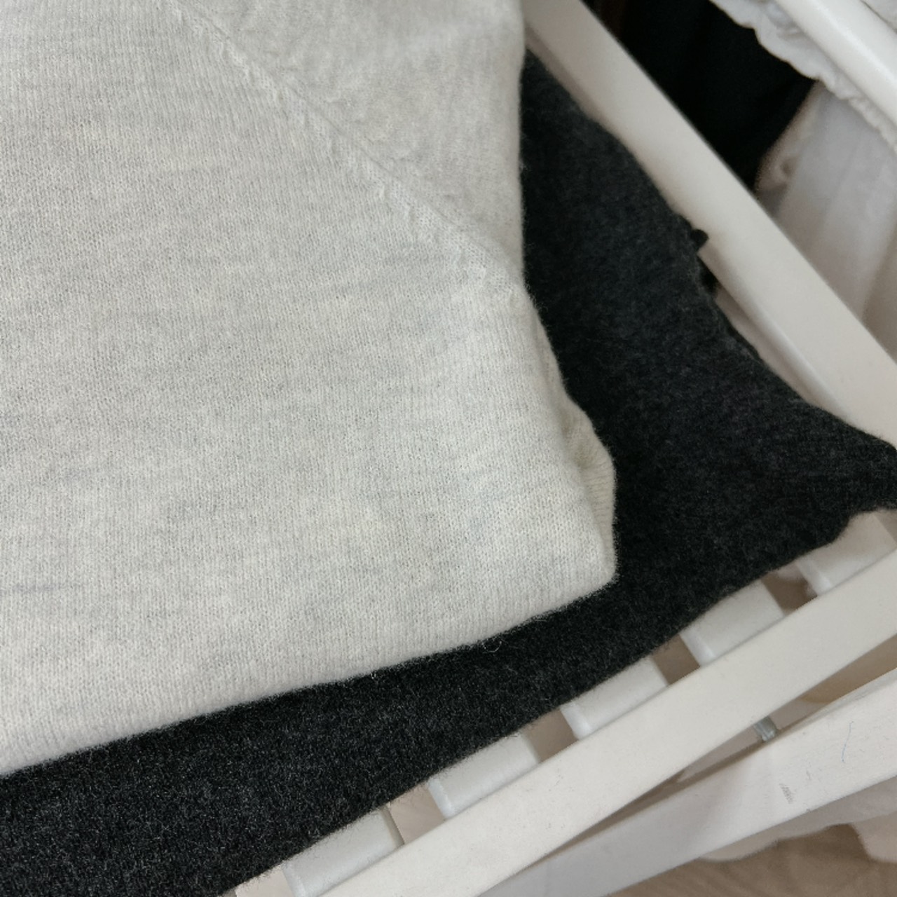 A30.溫柔100%WOOL排釦毛衣