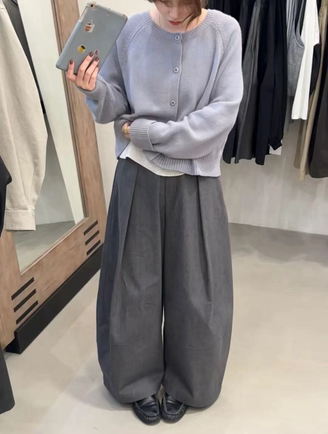 A28.俏麗100%WOOL毛衣小外套