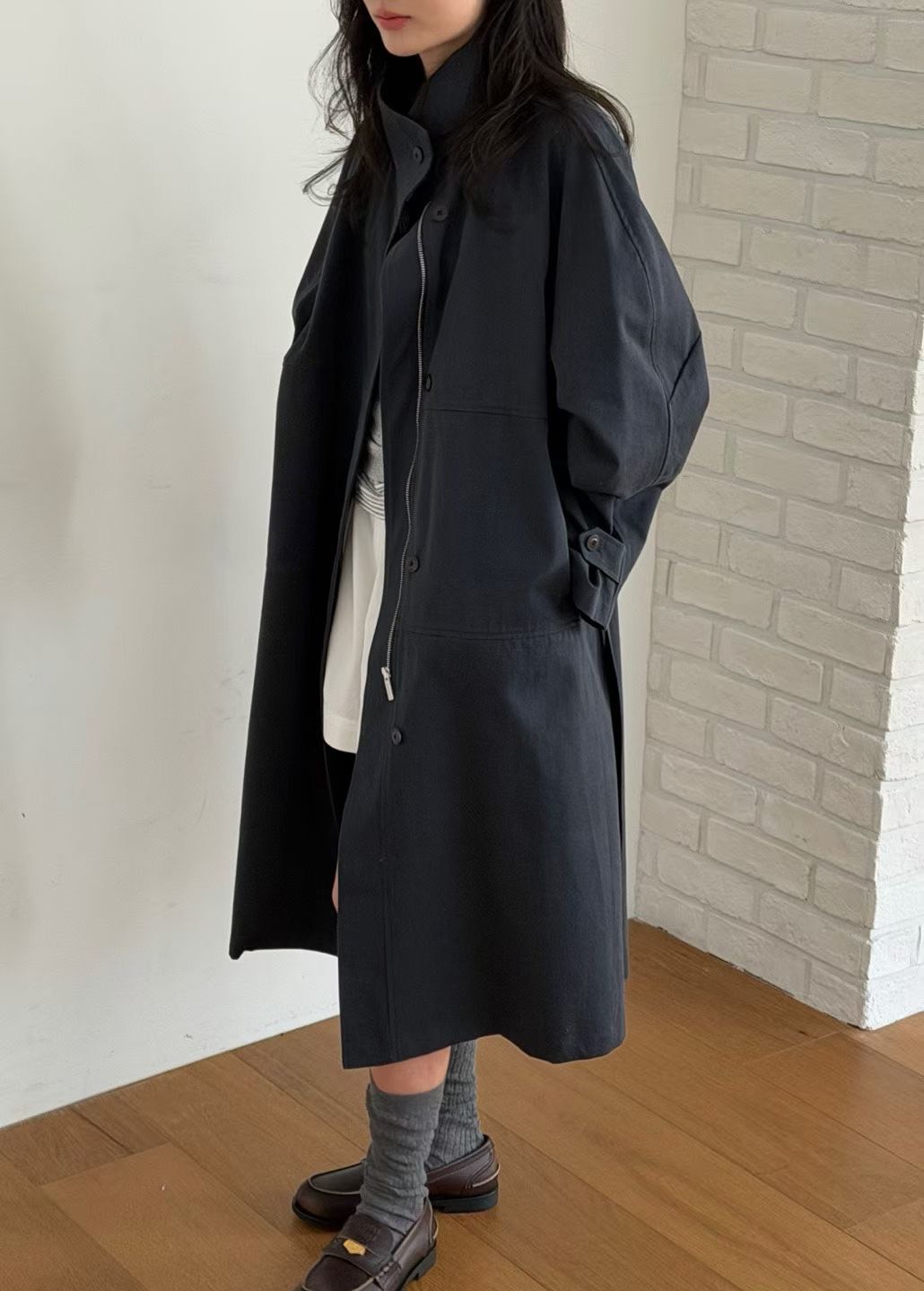 B34.瘦瘦歐膩早春立領剪接風衣長外套