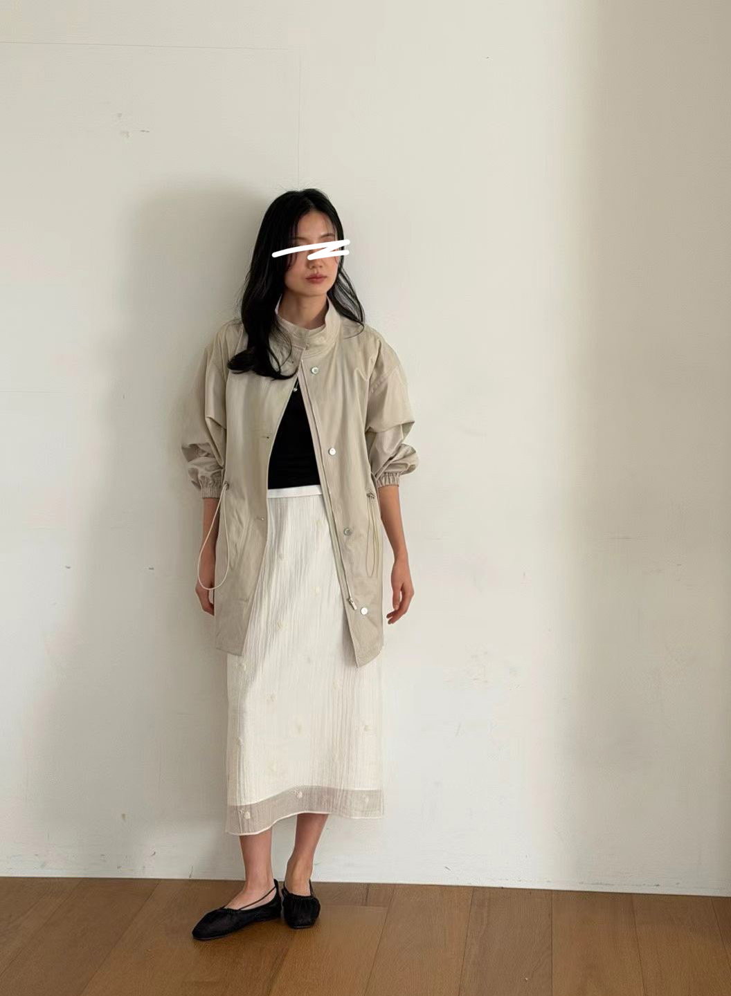 B33.瘦瘦歐膩抽繩立領膝上防風外套