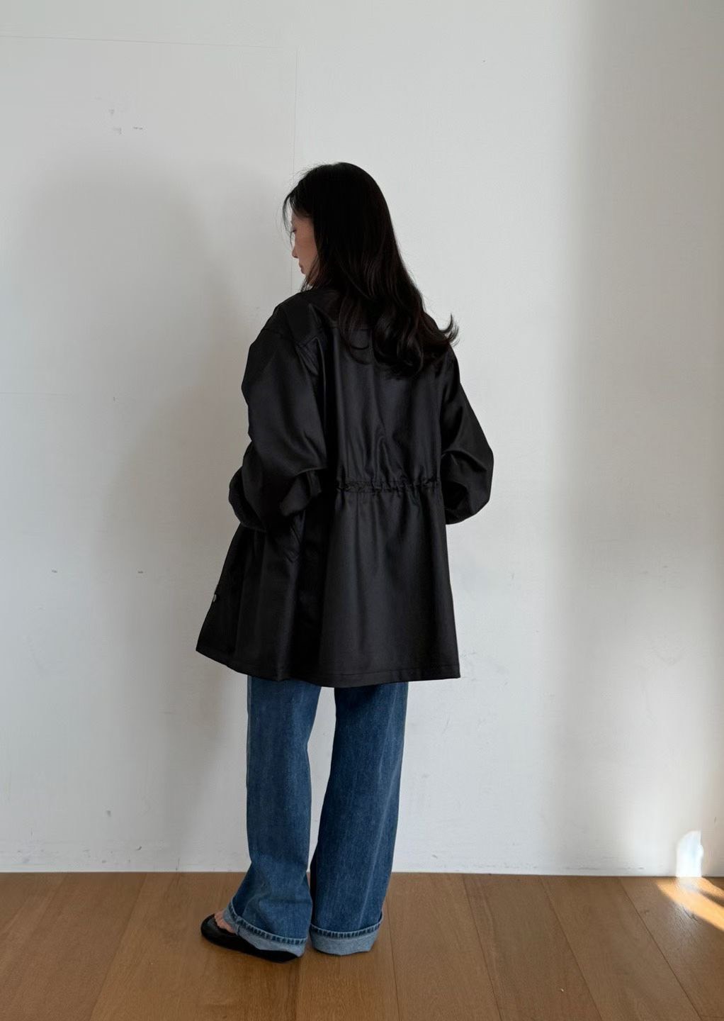 B33.瘦瘦歐膩抽繩立領膝上防風外套