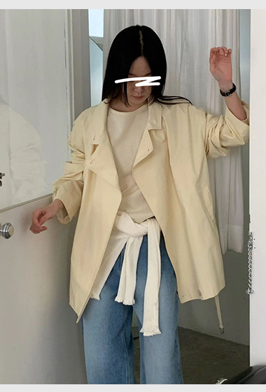 A23.淡雅色系綁帶風衣外套