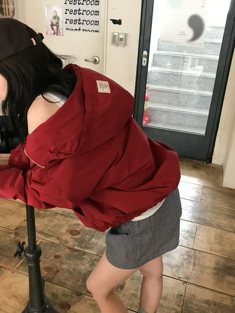 B92.小V家韓妞亮彩防風外套