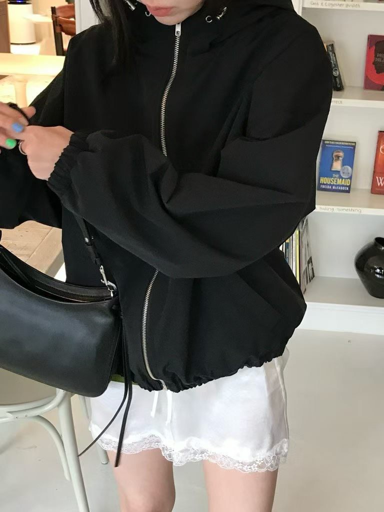 B92.小V家韓妞亮彩防風外套