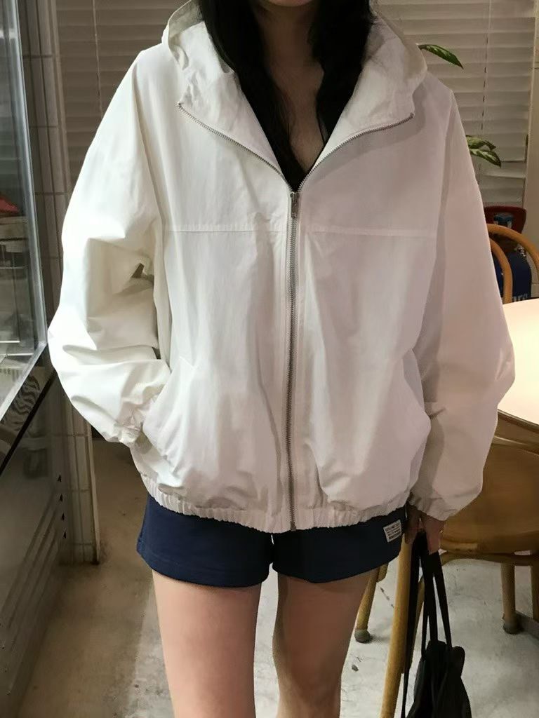 B92.小V家韓妞亮彩防風外套