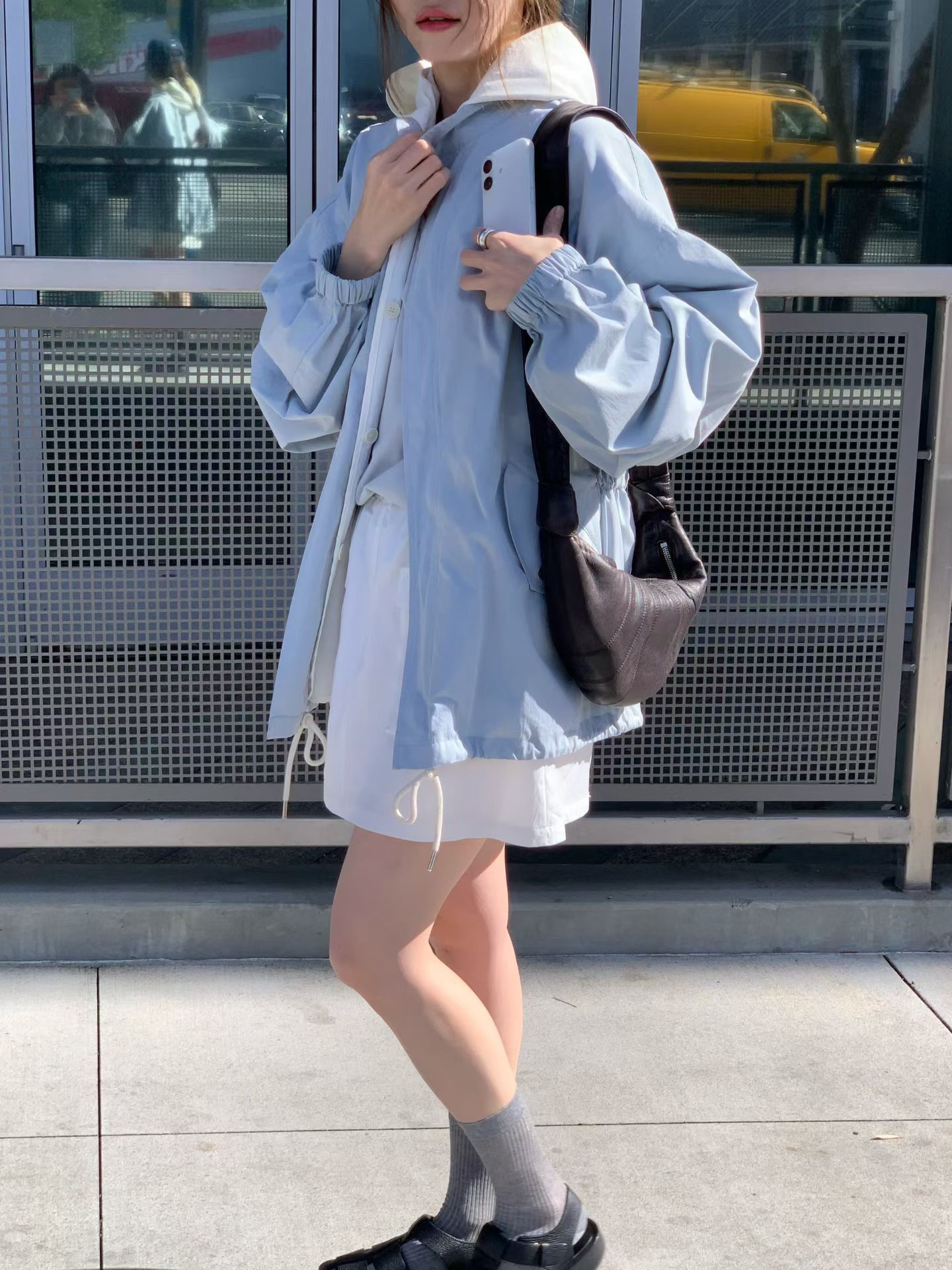 B69.人氣可分開多穿式風衣外套