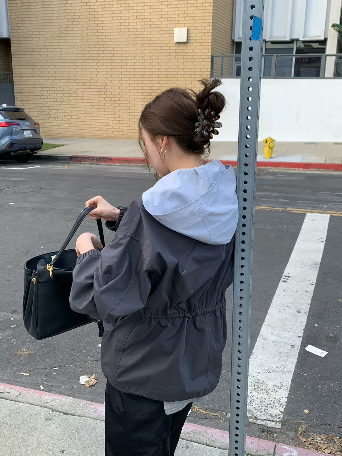 B69.人氣可分開多穿式風衣外套