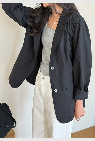 A39.瘦瘦歐膩粉彩西裝外套