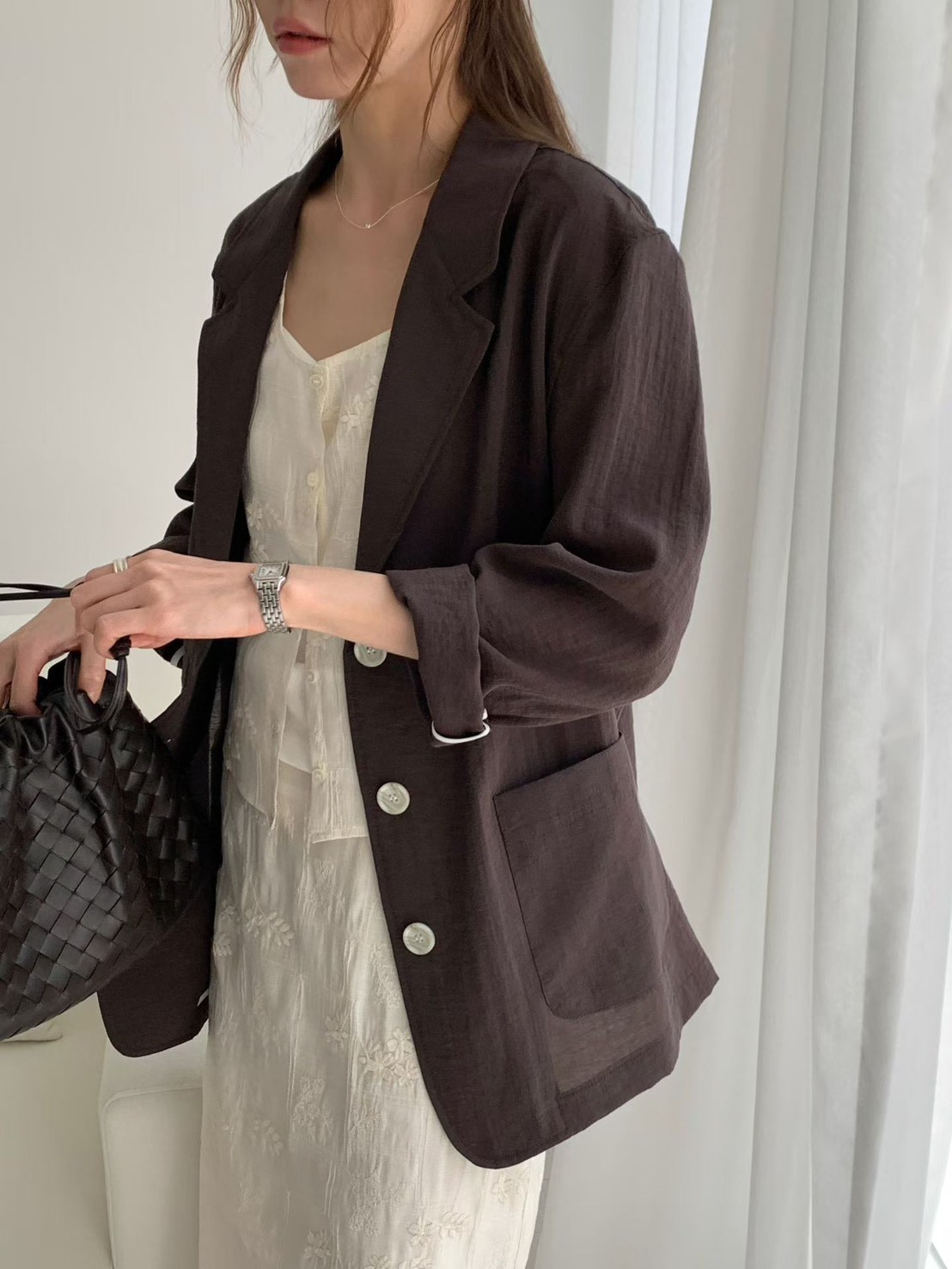 B39.輕薄雙口袋西裝外套