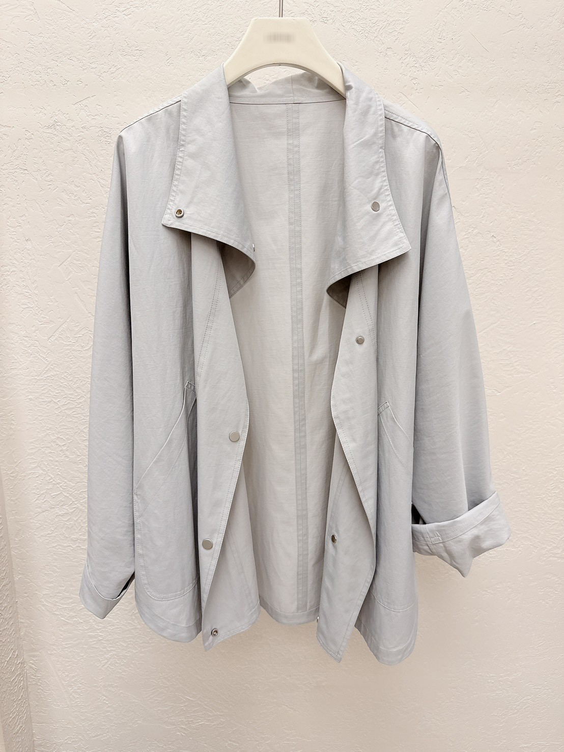 清爽薄款風衣外套