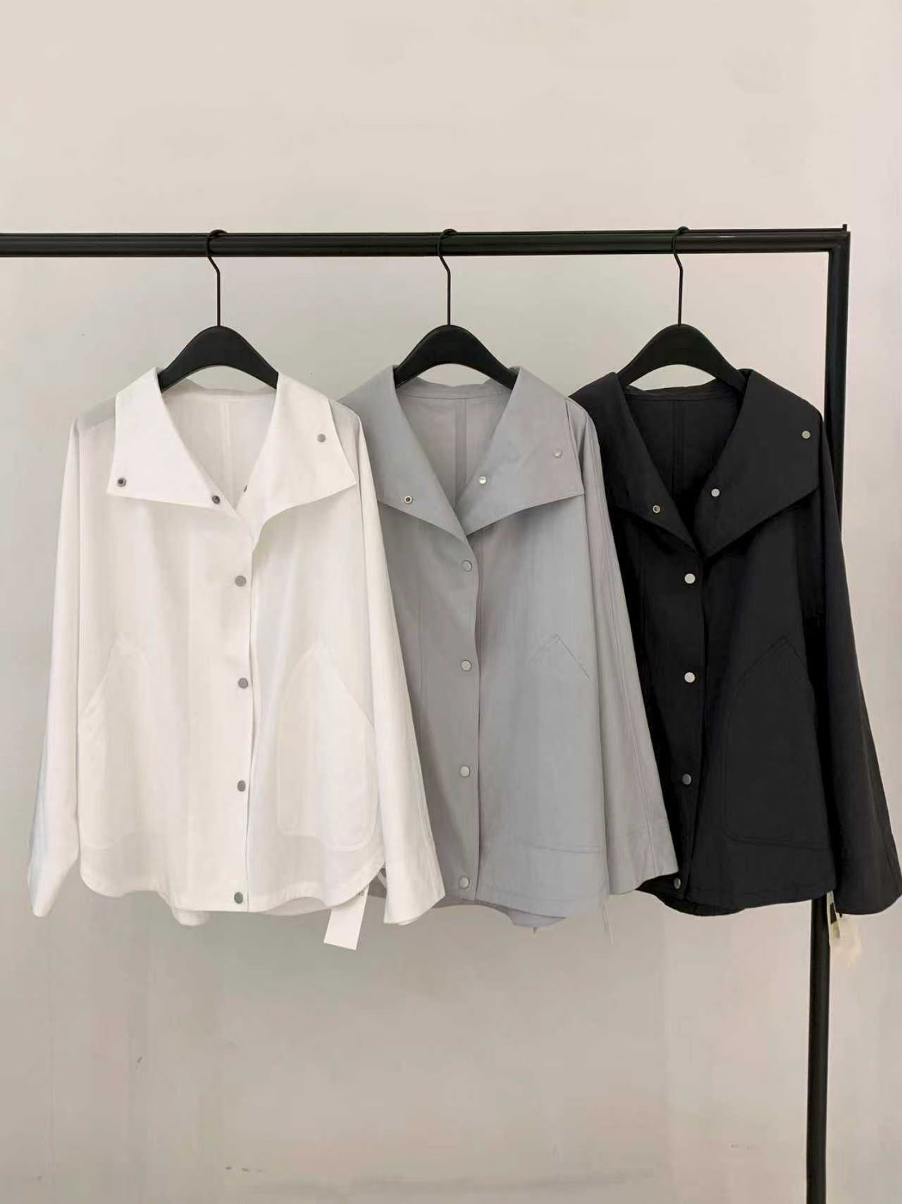 清爽薄款風衣外套