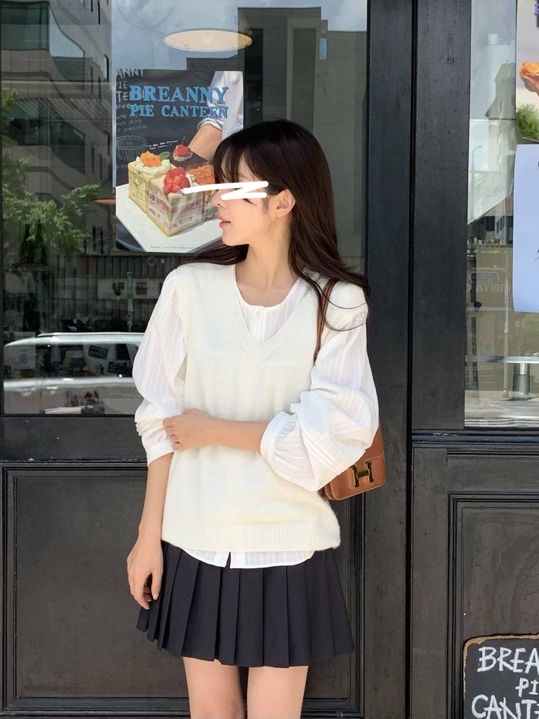 A89.氣質女孩V領針織背心