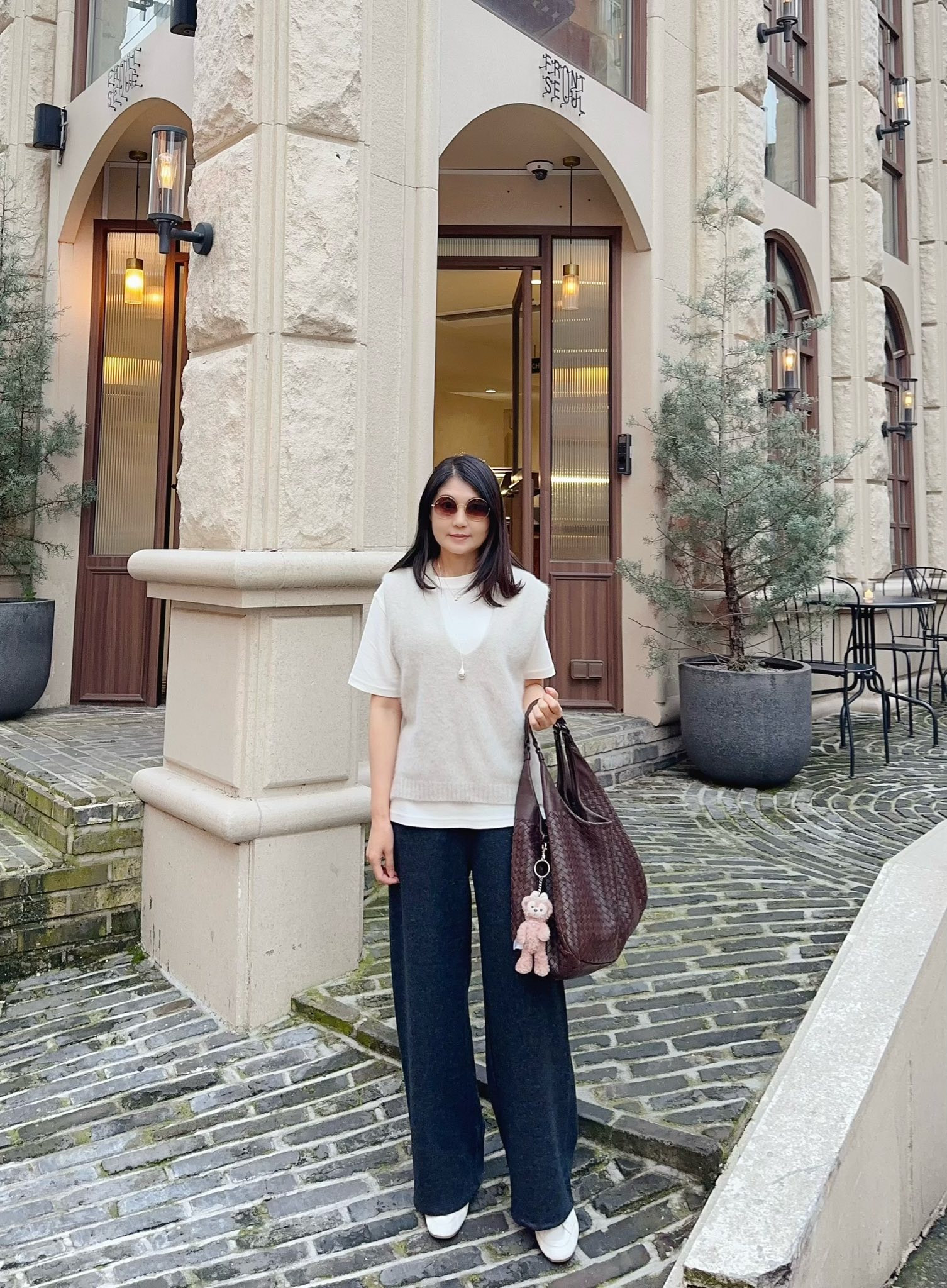 星星家羊毛狐狸V領背心