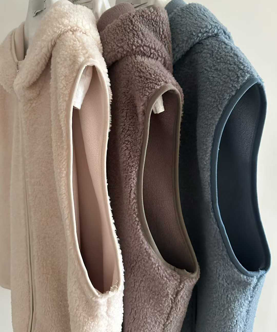 溫暖泰迪熊毛毛連帽背心外套