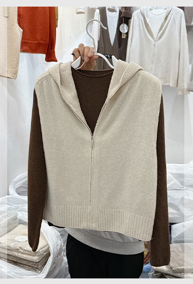 A116.木木家5%CASHMERE連帽拉鍊無縫背心