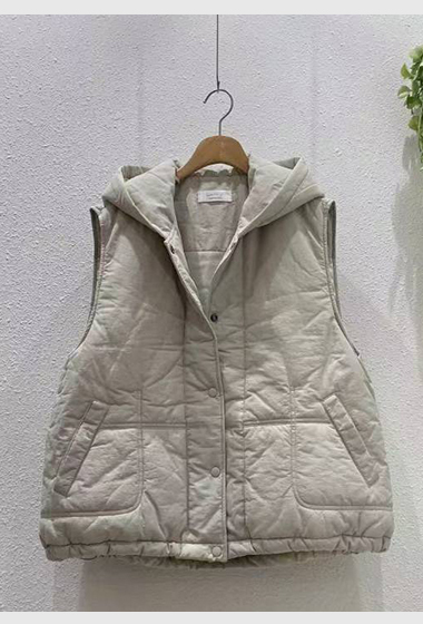 C19.簡單日常連帽鋪棉背心外套