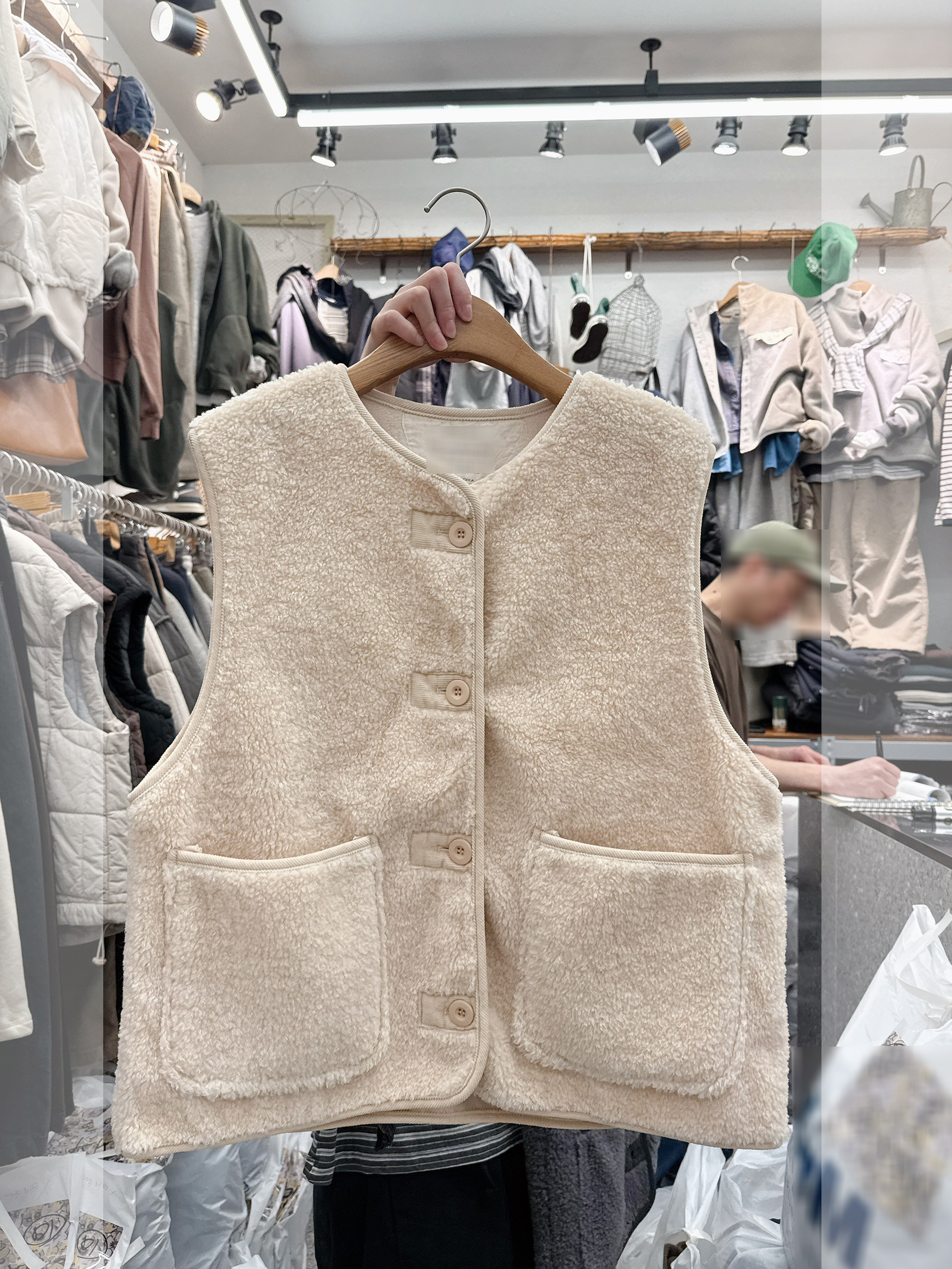 C15.韓國百搭QQ毛口袋背心